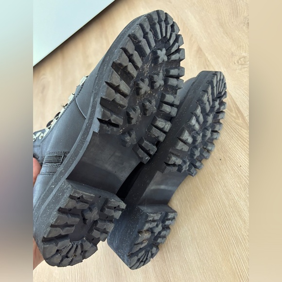 Steve madden black ankle boots for women size 7.5 - Picture 3 of 17